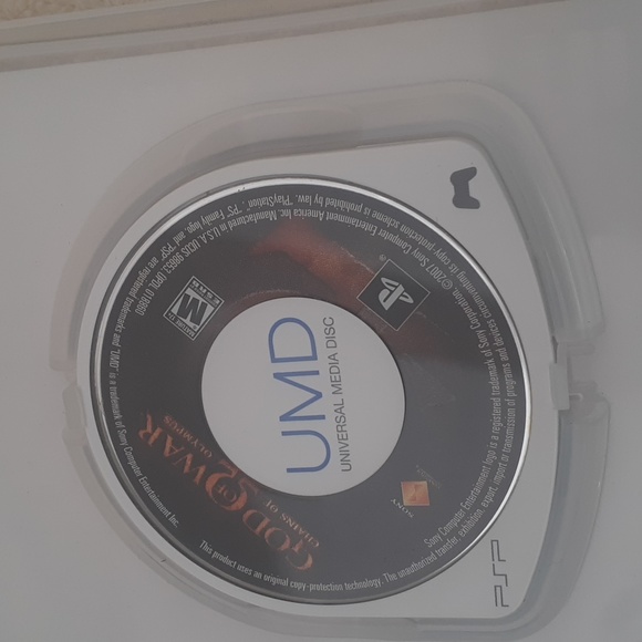 Sony PSP Game "God of War" Chains of Olympus. - Picture 4 of 4